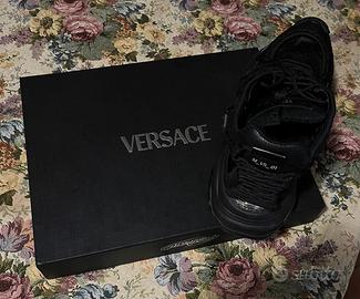 scarpe Versace nuove 47