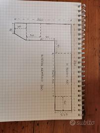 armadio angolare con ponte 