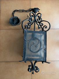 Lampada esterno/interno in ferro battuto