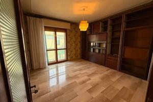 Appartamento di 104 m² con 3 locali e box auto a S