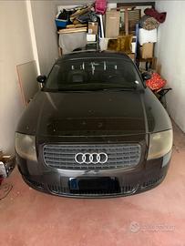 Audi TT Roadster cabrio