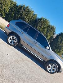 BMW X5 modello e53