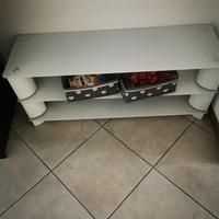 Tavolino in vetro