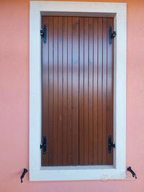 Scuri finestre e porte finestre