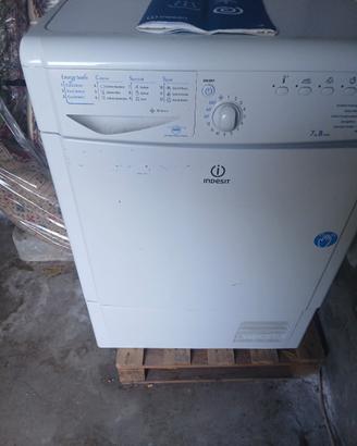 asciugatrice a condensazione Indesit 