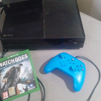 Consolle Xbox One con joistick e gioco