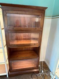 Libreria con antr in vetro a ribalta