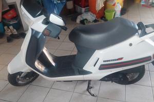 Scooter Peugeot SV50 come nuovo