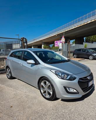 Hyundai i30 Wagon 1.6 CRDi 128 CV Comfort