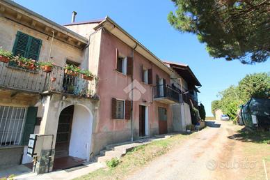 CASA SEMINDIPENDENTE A TERZO