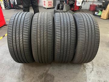 4 Gomme Firestone Roadhawk 2 225/45 R18 95Y - 6mm 
