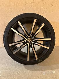 Cerchi 18" con gomme invernali
