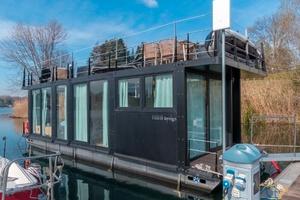 Houseboat lago maggiore