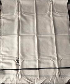 foulard Yves Saint Laurent