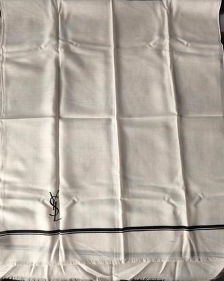 foulard Yves Saint Laurent
