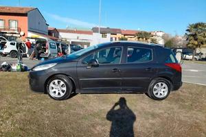 peugeot 207 anno 2010