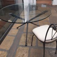 Tavolo rotondo in ferro battuto con 4 sedie