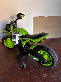 Moto elettrica per bambini