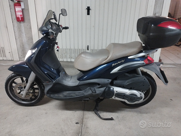 Piaggio Beverly 400