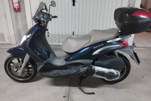 Piaggio Beverly 400