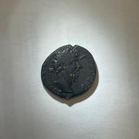 Moneta romana antica di bronzo, da catalogare