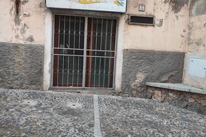 LOCALE COMMERCIALE/ARTIGIANALE