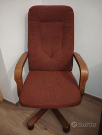 Poltrona girevole da ufficio in legno
