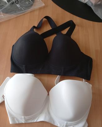 2 reggiseni 3D