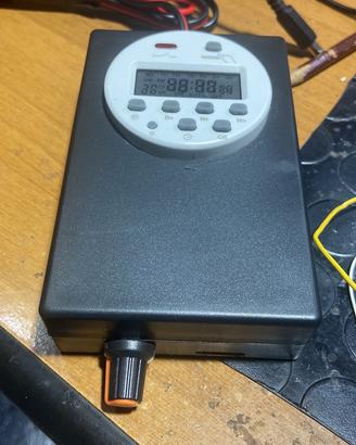 Riproduttore con timer quagliaia