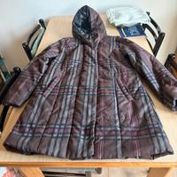 Giacca da donna inserto finto pelo, impermeabile.