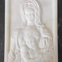Alabastro , " Madonna col Bambino " 