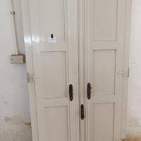 Finestre e porte-finestre antiche  laccate bianche