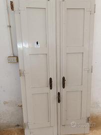 Finestre e porte-finestre antiche  laccate bianche