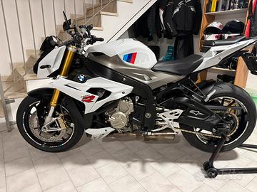 BMW s1000R