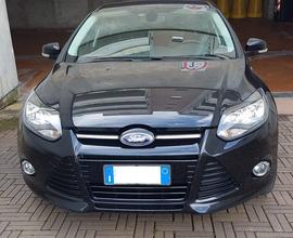 Ford Focus Titanium 1.6 Benz/GPL 2013 / 5 Porte