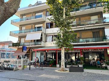 NEGOZIO A RIMINI