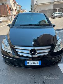 Mercedes-benz B 200 sport