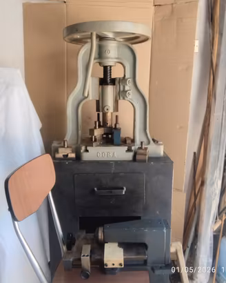 pressa a bilanciere  x hobby è artigiano 
