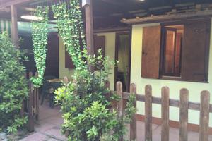 Bungalow + roulotte 6 posti letto