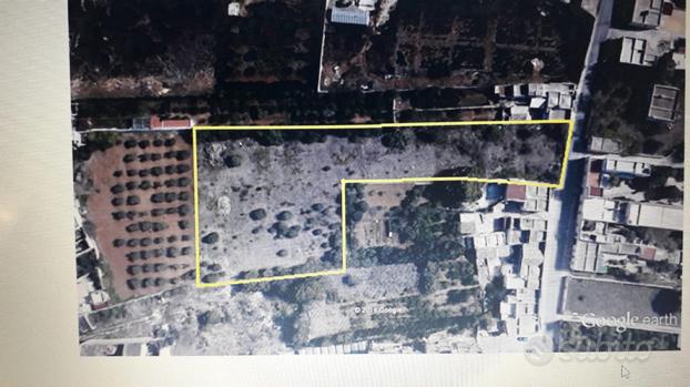 Terreno edificabile, 5 minuti a piedi dal centro - Altro