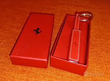 Portachiavi Ferrari USB Pelle Rosso originale raro