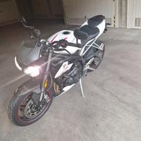 Triumph Street Triple - 2019