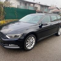 Volkswagen Passat 2.0 TDI DSG Business BlueMotion 