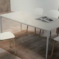 Tavolo design alluminio e HPL