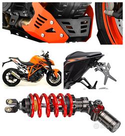 Ktm Super Duke scarico pedane portatarga frizione