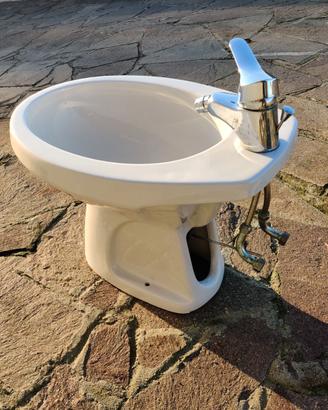 Bidet Ideal Standard – rubinetto incluso