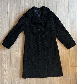 Cappotto in pelliccia di Astrakan