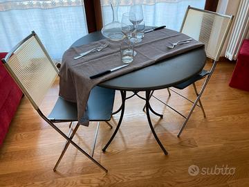 Sedie pieghevoli design FOLD Fly Line 2000+ tavolo