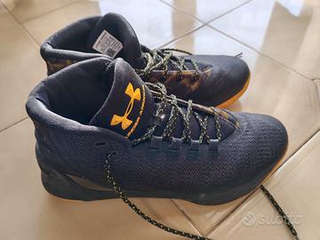 Under  Armour stivaletto taglia 44,5
