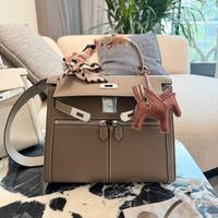 Hermès Kelly Lakis 28 Elephant Grey
